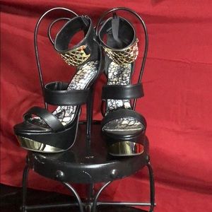 Super cute strapy High Heels
